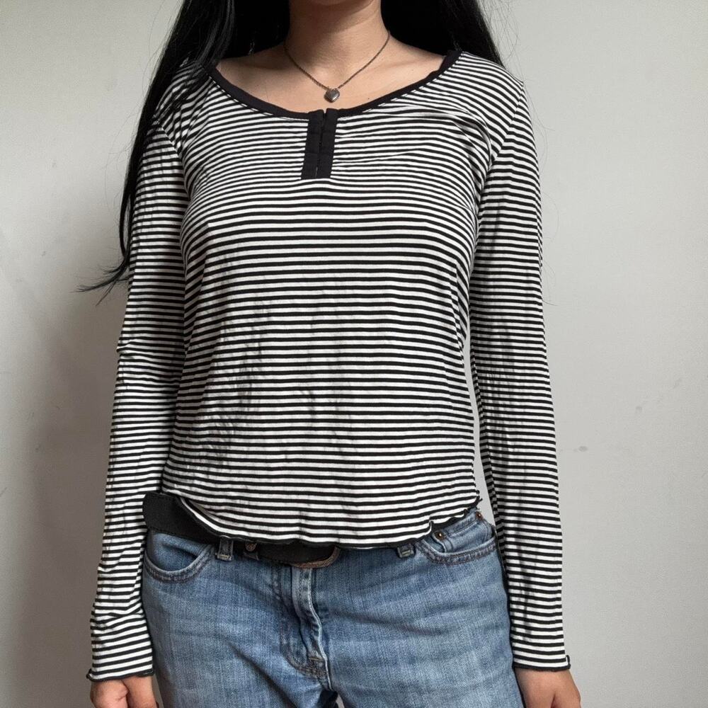 Black & white striped long sleeve